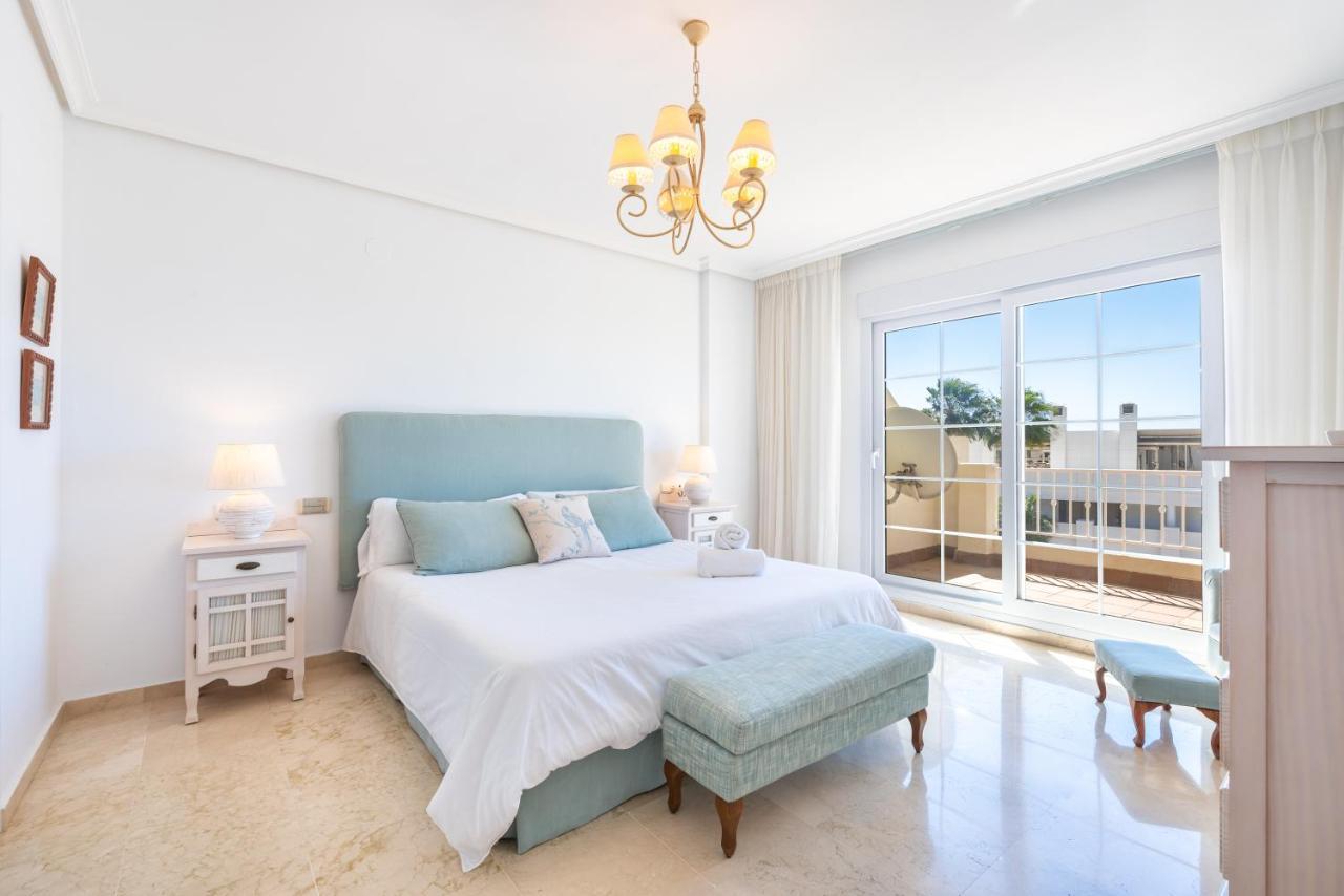 Spectacular Penthouse Puente Apartamento *